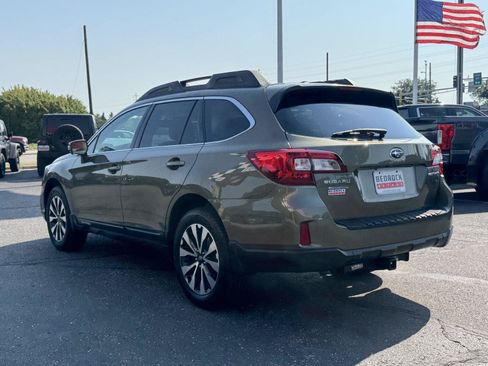 Used 2015 Subaru Outback 2.5i Limited w/ Popular Package #4 AWD/4WD image 5