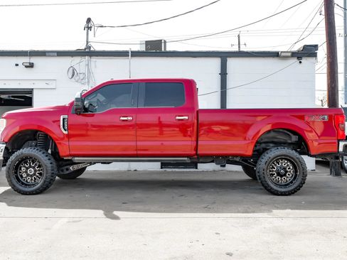 Used 2017 Ford F250 Platinum w/ Platinum Ultimate Package image 9