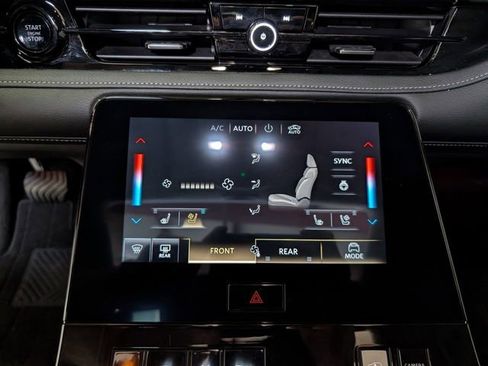 Used 2025 INFINITI QX80 Sensory AWD/4WD image 25