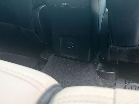 Used 2020 Ford Escape SEL AWD/4WD image 24