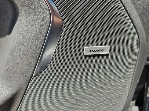 New 2025 Chevrolet Suburban Premier w/ Sun And Tow Package image 19