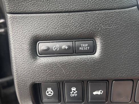 Used 2016 Nissan Murano SL AWD/4WD image 18