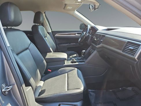 Used 2019 Volkswagen Atlas SE image 15