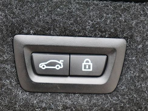 Used 2019 BMW M550i xDrive w/ Premium Package 2 AWD/4WD image 60