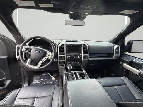 Certified 2020 Ford F150 Lariat w/ Equipment Group 502A Luxury AWD/4WD image 31