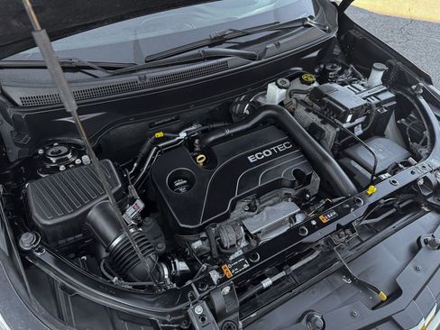 Used 2019 Chevrolet Equinox LT AWD/4WD image 28