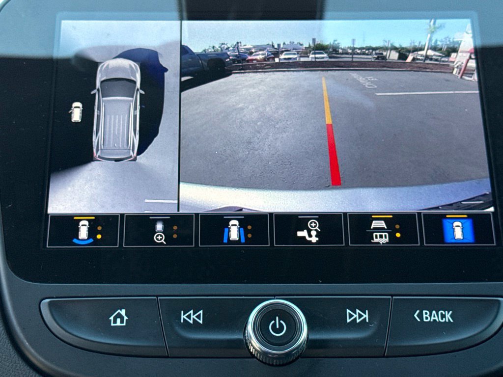Used 2023 Chevrolet Equinox RS FWD image 27