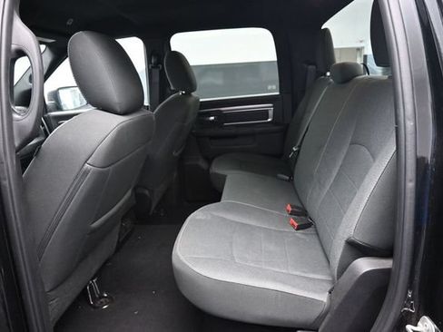 Used 2024 RAM 1500 Warlock AWD/4WD image 30