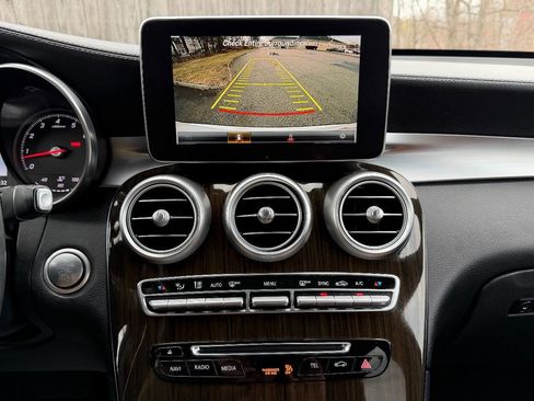 Used 2016 Mercedes-Benz GLC 300 4MATIC image 16