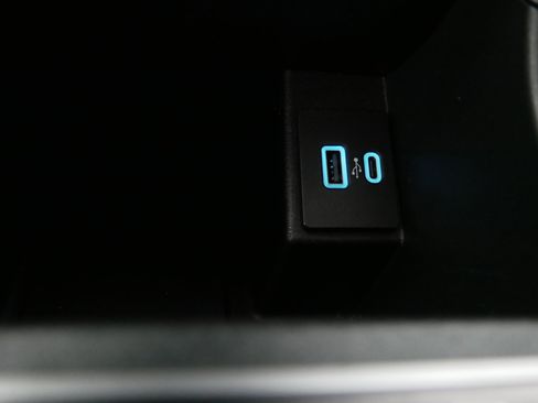 Used 2024 Ford Edge SEL image 30