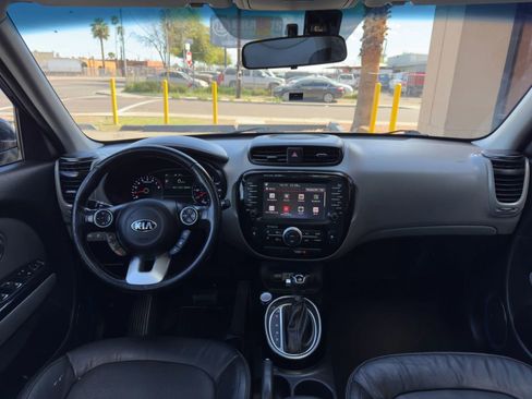 Used 2017 Kia Soul + w/ Primo Package image 13