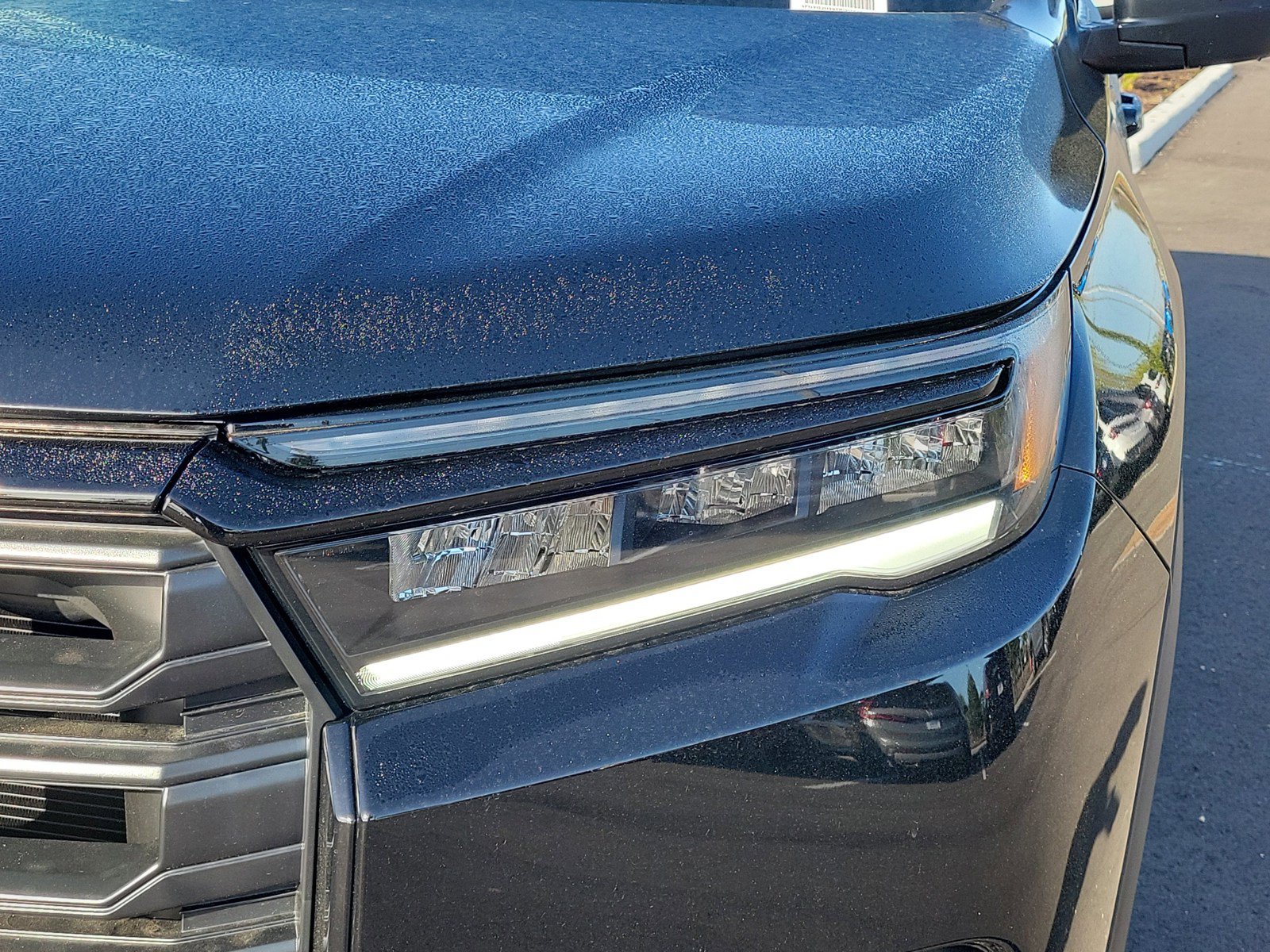 New 2026 Honda Pilot Sport image 10