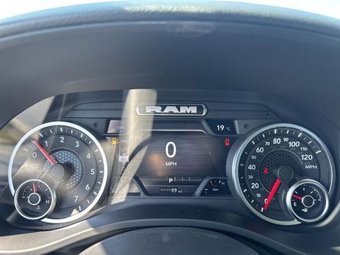 New 2026 RAM 1500 Express AWD/4WD image 10