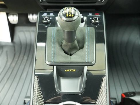 Used 2022 Porsche 911 GT3 RWD image 24