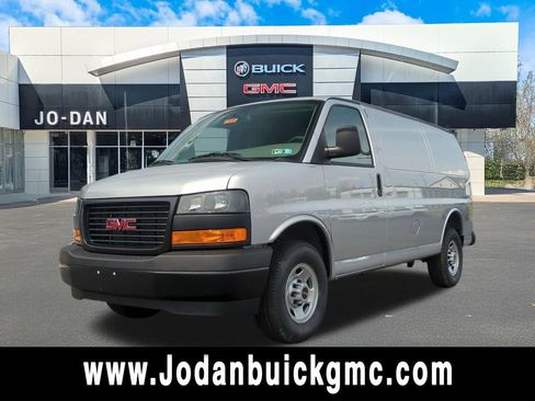 New 2026 GMC Savana 2500 RWD image 1