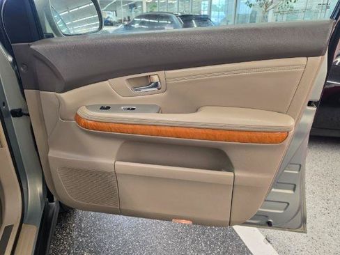 Used 2005 Lexus RX 330 AWD image 31