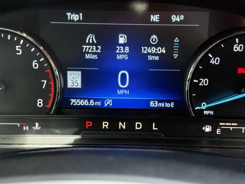 Certified 2021 Ford Explorer XLT w/ Equipment Group 202A RWD image 15