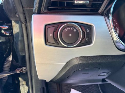 Used 2016 Ford Mustang Premium RWD image 21