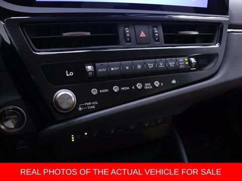 Used 2024 Lexus ES 300h w/ Accessory Package (Z1) FWD image 6