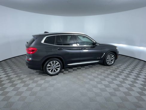 Used 2018 BMW X3 xDrive30i image 9