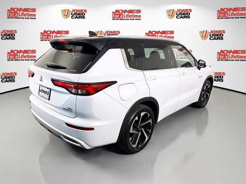 Used 2023 Mitsubishi Outlander GT AWD/4WD image 18