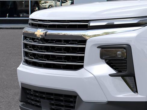 New 2026 Chevrolet Traverse LT w/ Driver Confidence Package FWD image 13