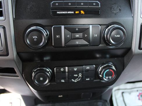 Used 2019 Ford F250 XL w/ Power Equipment Group AWD/4WD image 14
