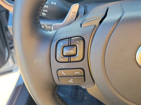 Used 2025 Lexus IS 350 F Sport image 23