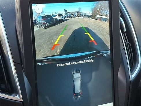 Used 2022 Ford Edge Titanium w/ Class II Trailer Tow Package image 20