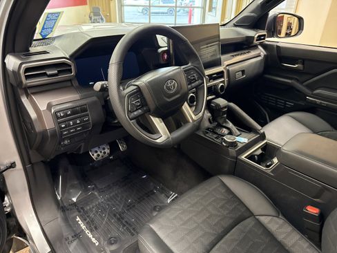 Used 2024 Toyota Tacoma TRD Sport w/ TRD Sport Premium Package image 26