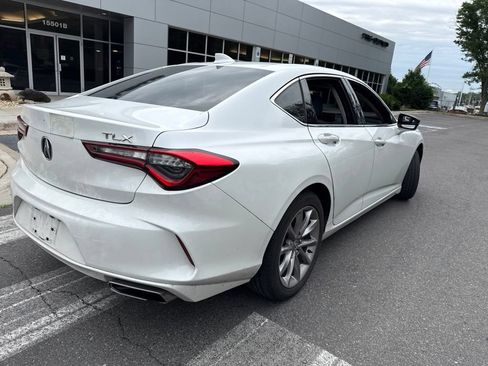 Used 2023 Acura TLX FWD image 7