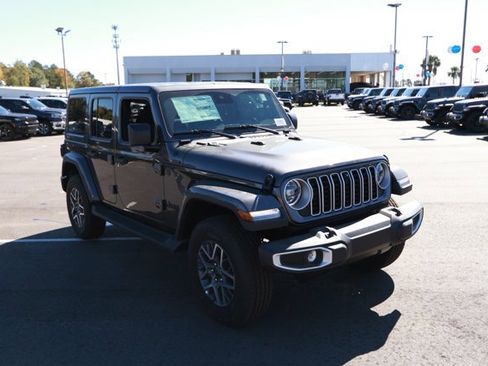 New 2025 Jeep Wrangler Sahara image 3