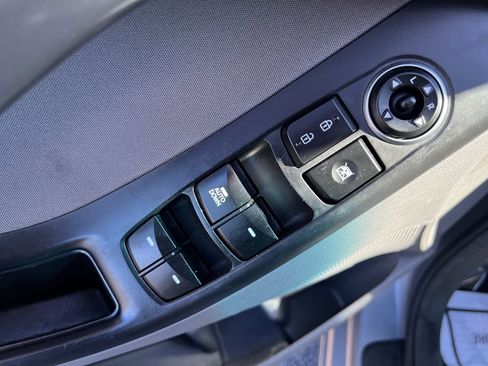 Used 2014 Hyundai Elantra SE w/ Option Group 02 image 13