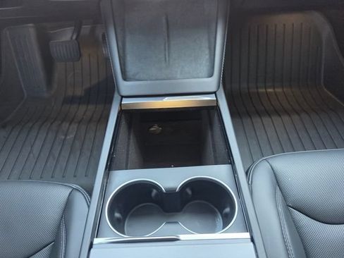 Used 2025 Tesla Model 3 Long Range RWD image 33
