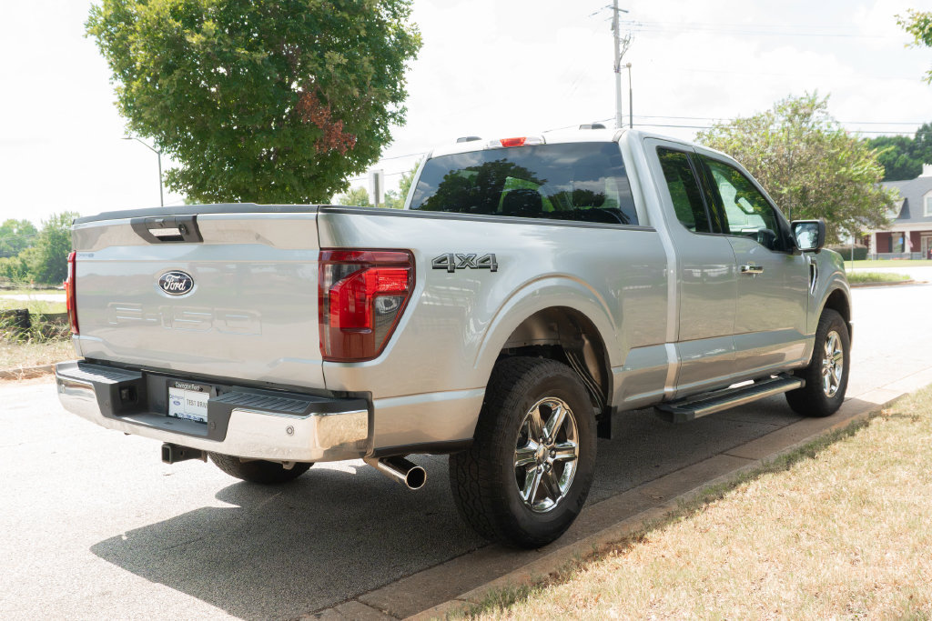 Used 2024 Ford F150 XLT AWD/4WD image 11