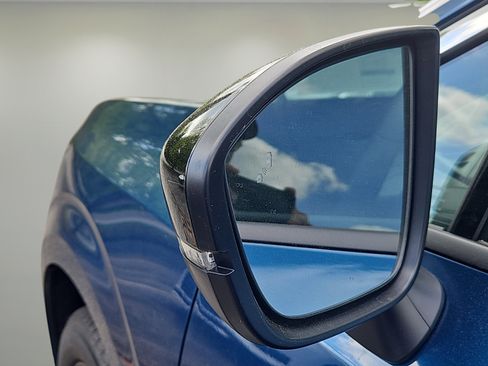 New 2025 Nissan Murano SL image 5