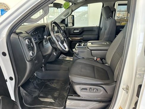 Used 2022 GMC Sierra 2500 SLE w/ Snow Plow Prep/Camper Package image 8