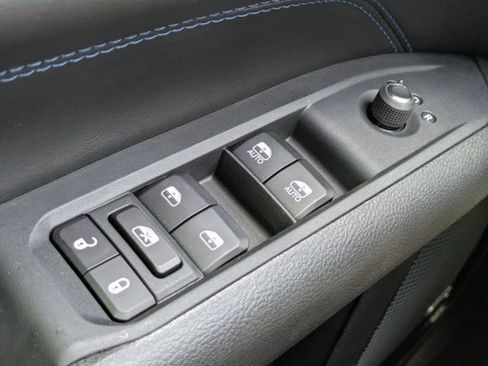 New 2026 Jeep Compass Latitude w/ Sun and Sound Group image 21