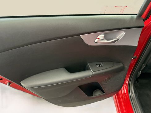 Used 2024 Kia Forte LXS image 26