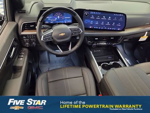 New 2026 Chevrolet Suburban High Country AWD/4WD image 13