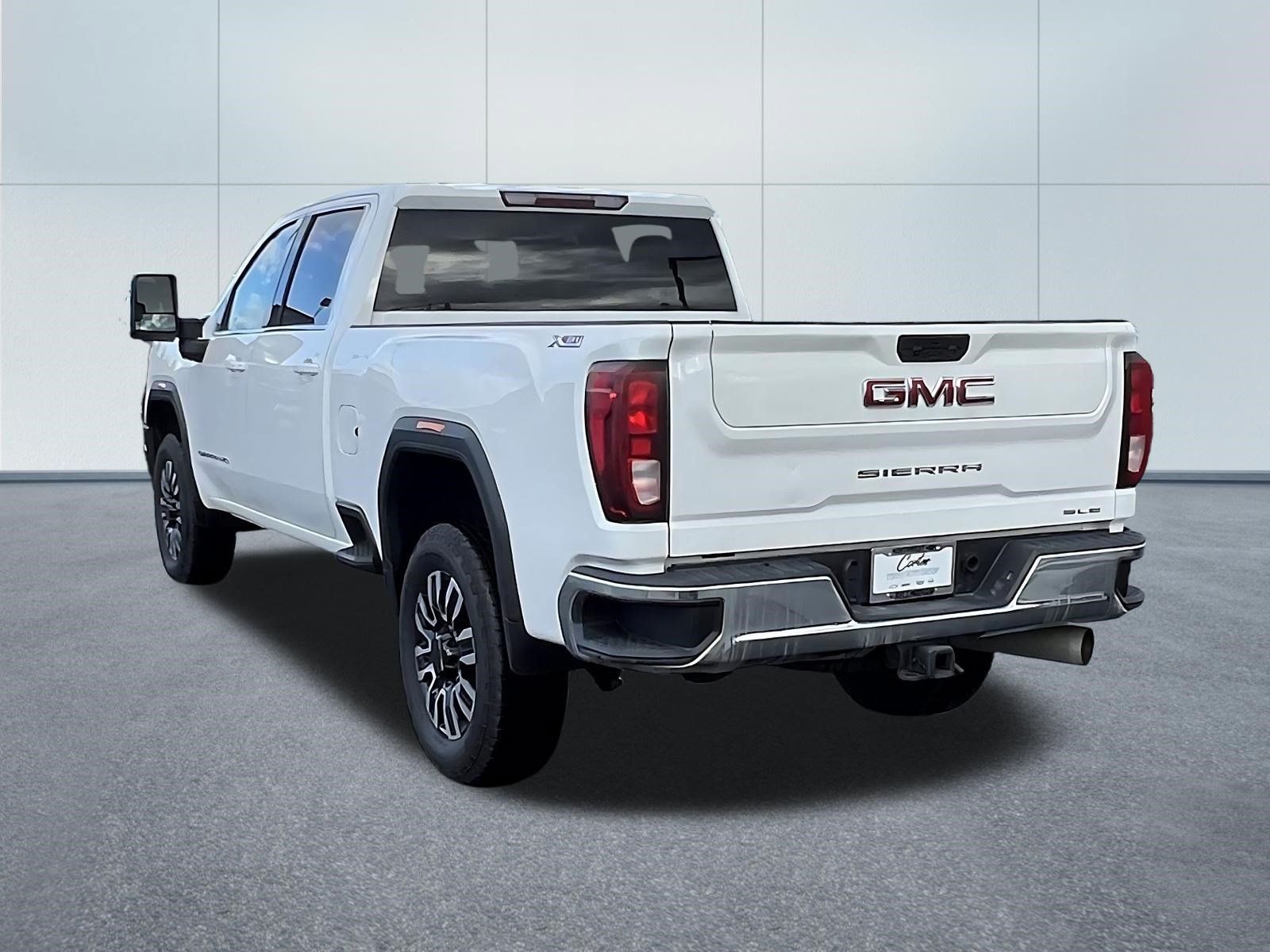 Used 2024 GMC Sierra 3500 SLE w/ SLE Convenience Package AWD/4WD image 4