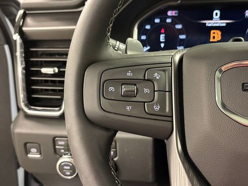 New 2026 GMC Sierra 1500 Denali Ultimate w/ LPO, Black Badging Package AWD/4WD image 31