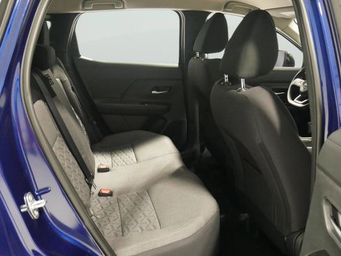 New 2026 Nissan Kicks SV w/ Cold Weather Package image 17