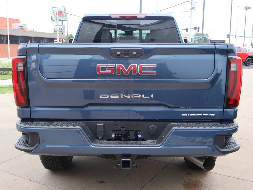 New 2026 GMC Sierra 2500 Denali w/ Denali Reserve Package AWD/4WD image 5