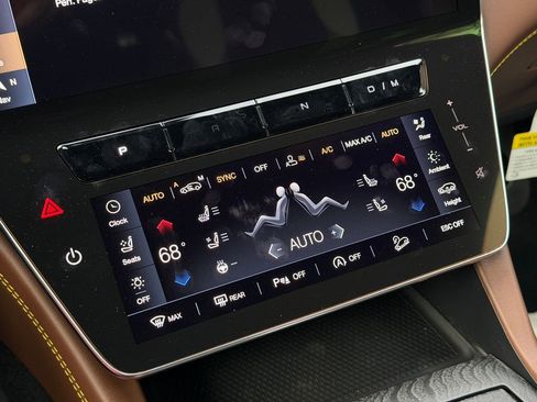 New 2026 Maserati Grecale Modena image 25