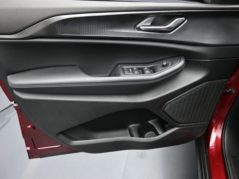 New 2025 Jeep Grand Cherokee L Laredo w/ Luxury Tech Group I image 9