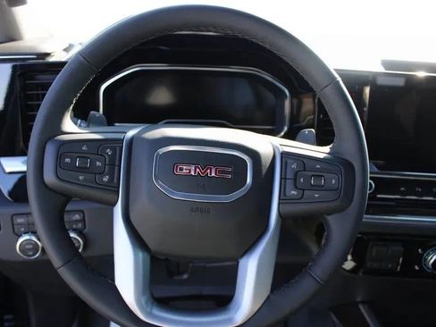 New 2025 GMC Sierra 1500 Elevation AWD/4WD image 14
