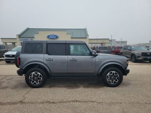 Used 2023 Ford Bronco Outer Banks image 23