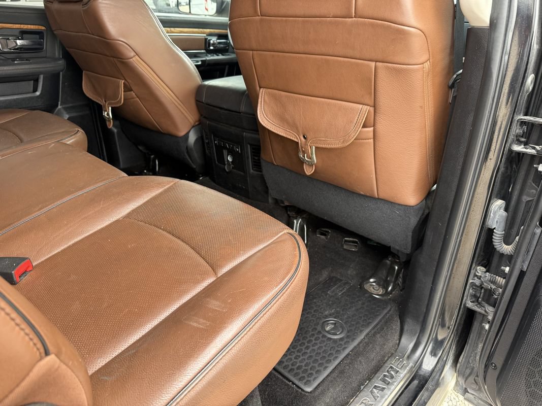Used 2015 RAM 1500 Laramie Longhorn w/ Convenience Group AWD/4WD image 23