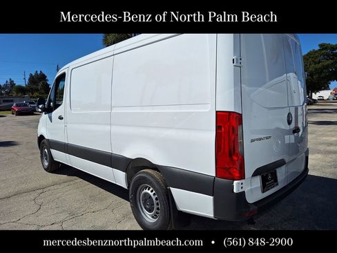 New 2025 Mercedes-Benz Sprinter 2500 image 3